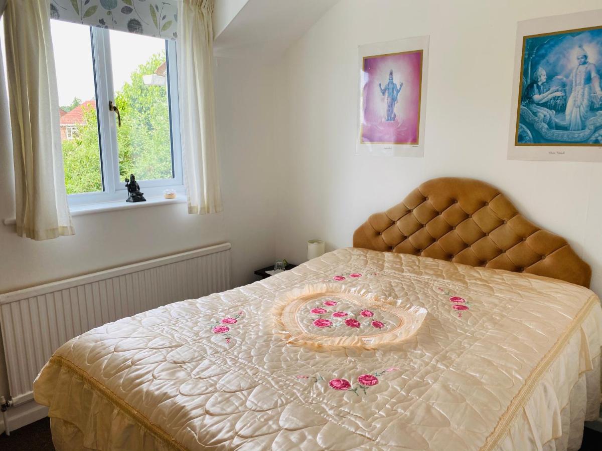 Camelot Retreat - Tor View Bed & Breakfast Glastonbury Bagian luar foto