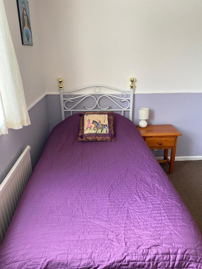 Camelot Retreat - Tor View Bed & Breakfast Glastonbury Ruang foto