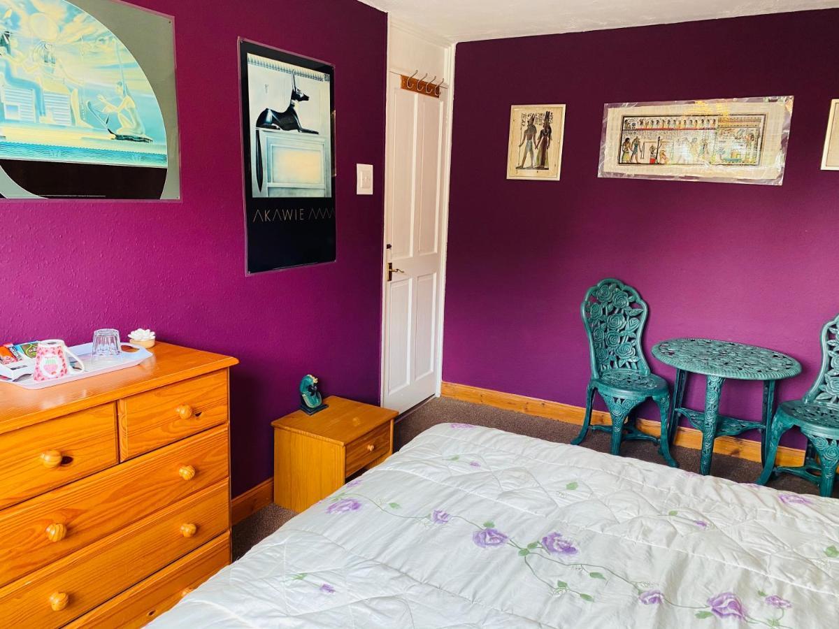 Camelot Retreat - Tor View Bed & Breakfast Glastonbury Bagian luar foto