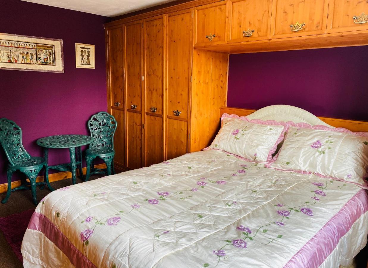 Camelot Retreat - Tor View Bed & Breakfast Glastonbury Bagian luar foto