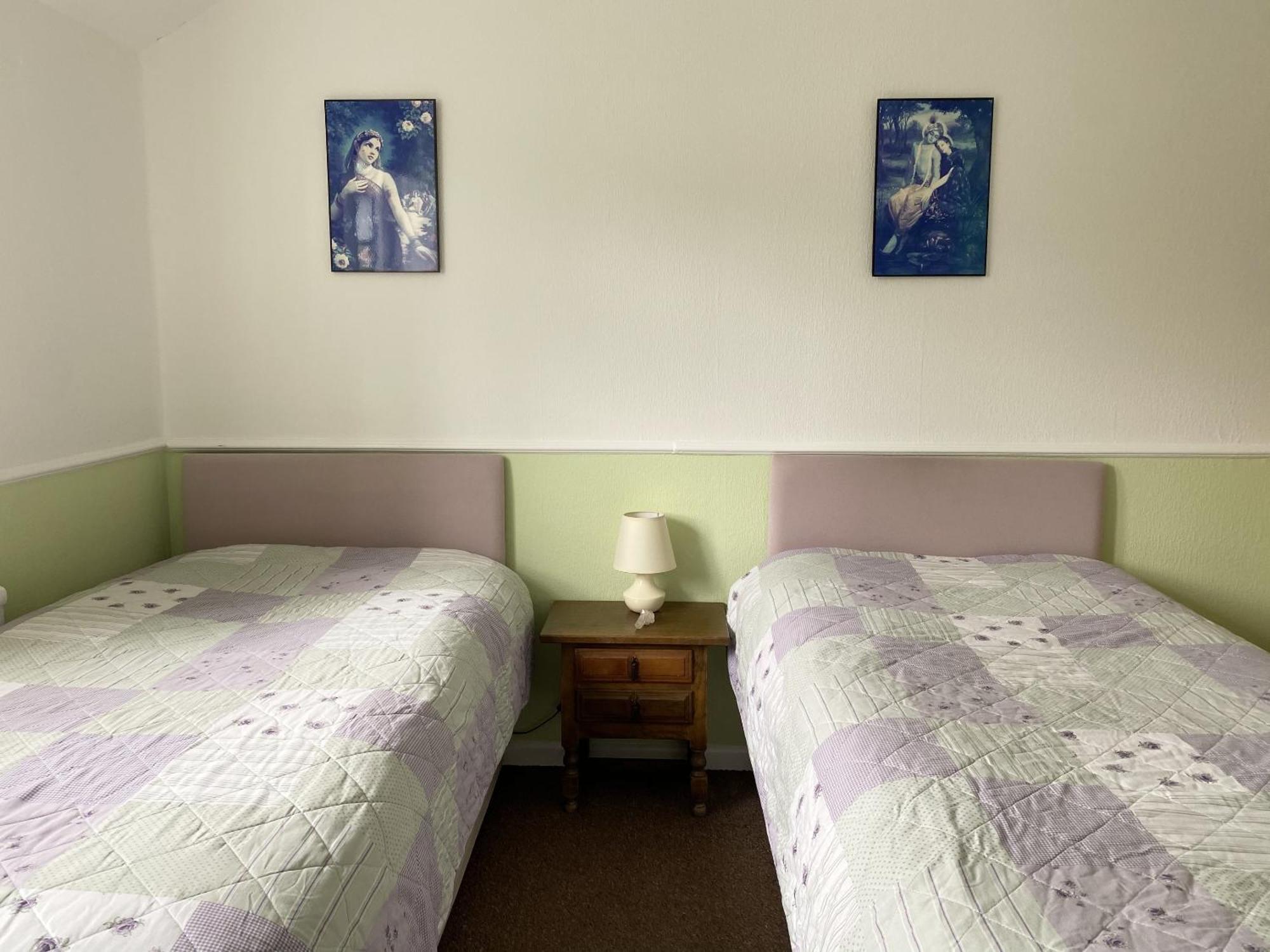 Camelot Retreat - Tor View Bed & Breakfast Glastonbury Ruang foto