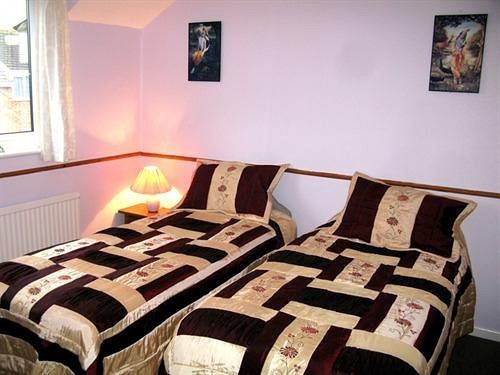 Camelot Retreat - Tor View Bed & Breakfast Glastonbury Bagian luar foto
